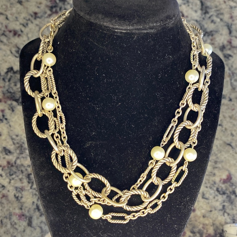 Premier Designs Bellisimo 3 strand silver and‎ pearl statement collar necklace